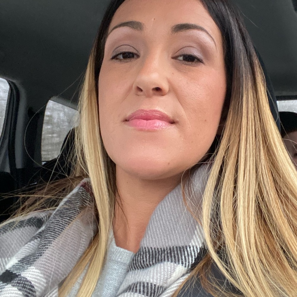 Meet your Posher, Rachell